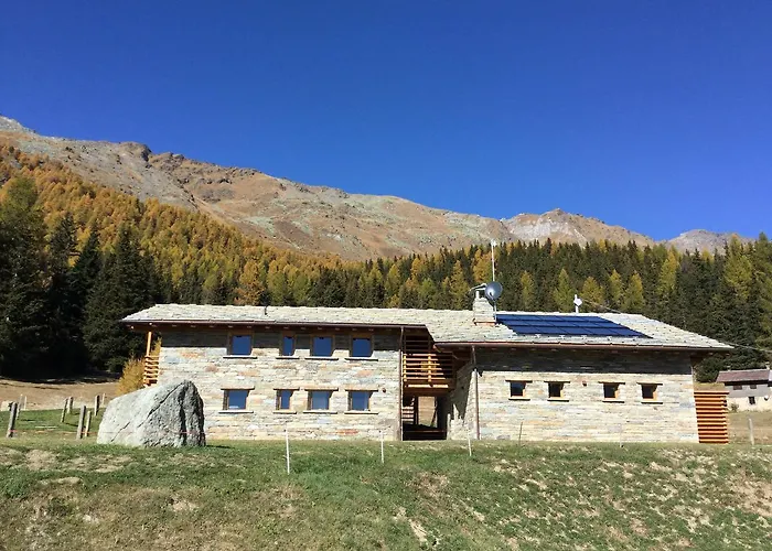 Lavarets D’hôtes Hotel Ayas