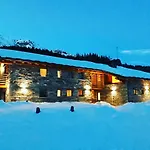 Ξενοδοχείο Lavarets D'hotes