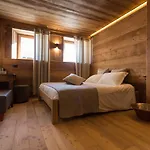 Ξενοδοχείο Lavarets D'hotes