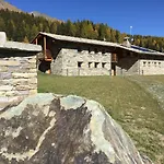 Ξενοδοχείο Lavarets D'hotes