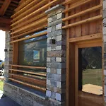 Ξενοδοχείο Lavarets D'hotes