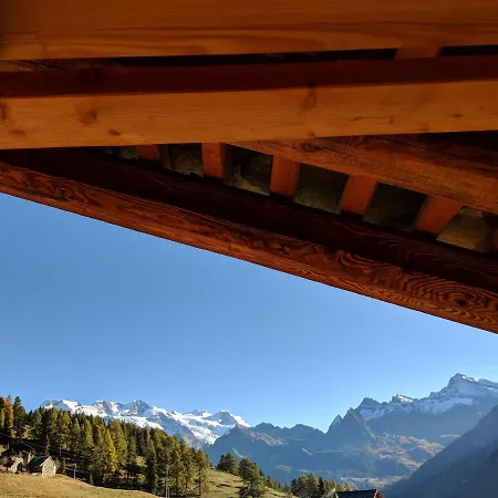Lavarets D'hotes 3*