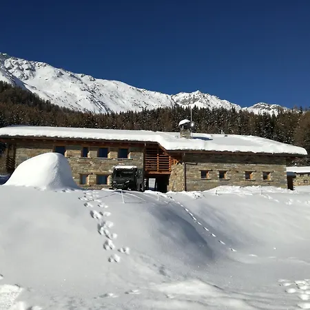 Lavarets D'hotes 3*