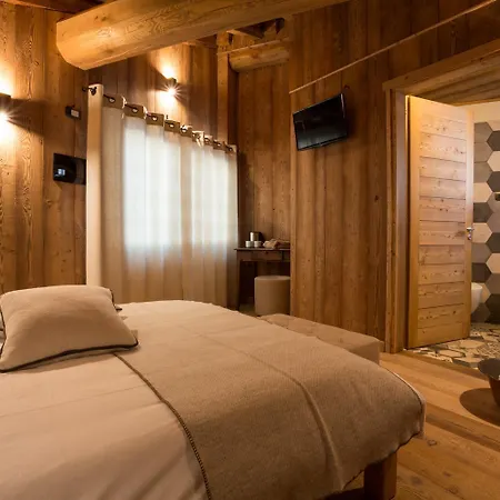 Lavarets D'hotes Hotel 3*