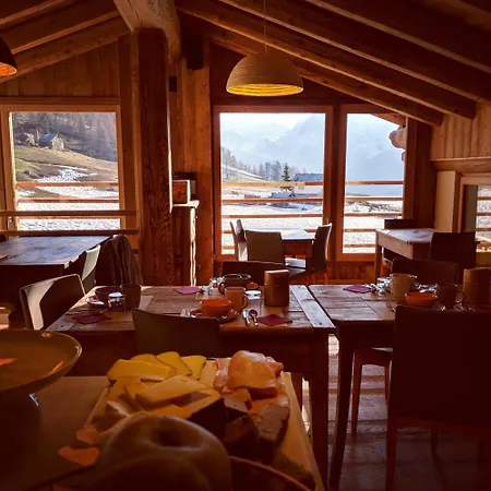 Lavarets D’hôtes 3*