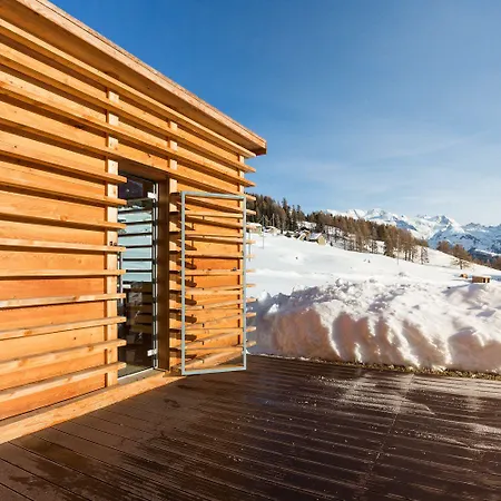 ホテル Lavarets D'hotes アヤス