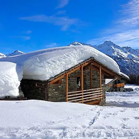 Lavarets D'hotes Hotel