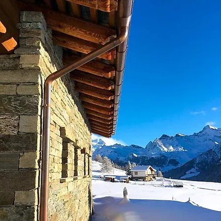 Lavarets D'hotes Hotell