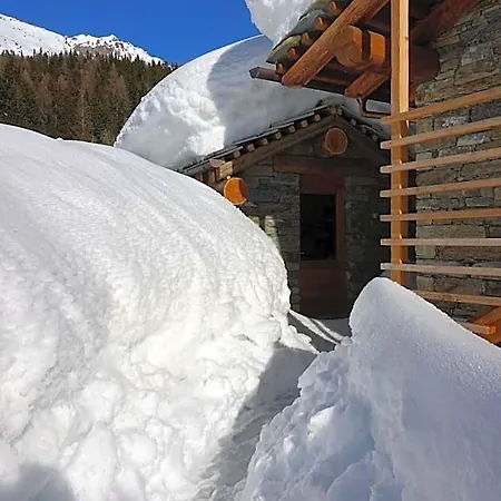 Lavarets D'hotes מלון