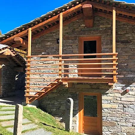 Lavarets D'hotes Hotel Ayas