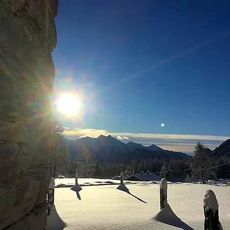 Lavarets D'hotes 3*