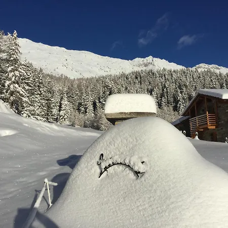 Lavarets D'hotes 3*