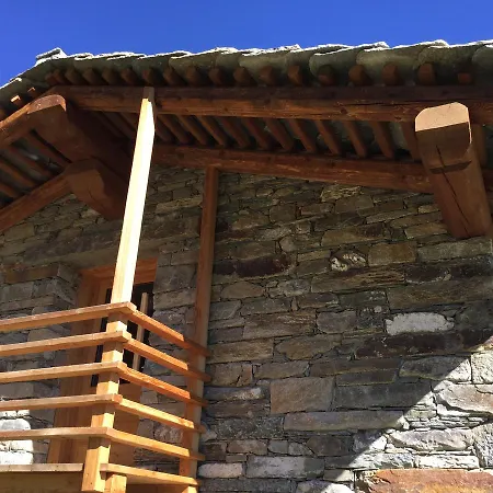 Hotel Lavarets D'hotes 3*