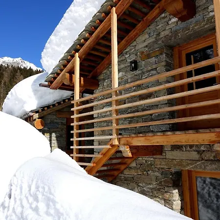 Lavarets D'hotes Ayas