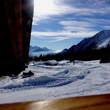 Lavarets D'hotes Hotel
