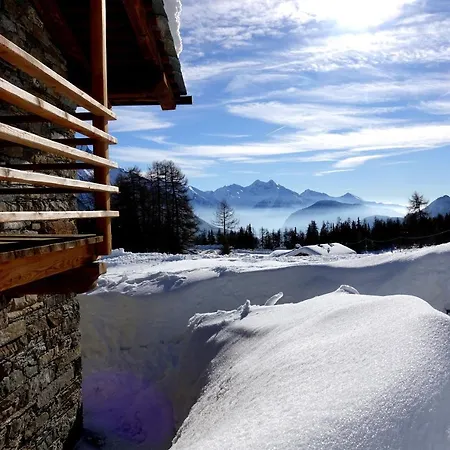 فندق Lavarets D'hotes أياس