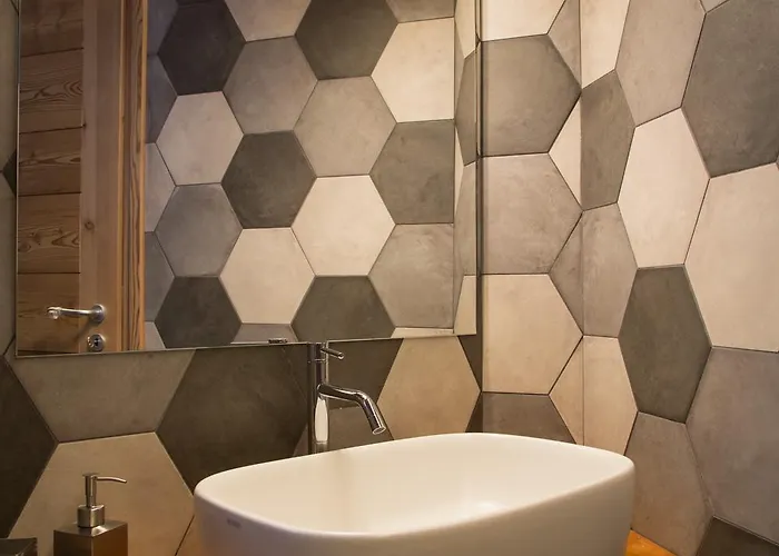 Lavarets D'hotes Hotel 3*